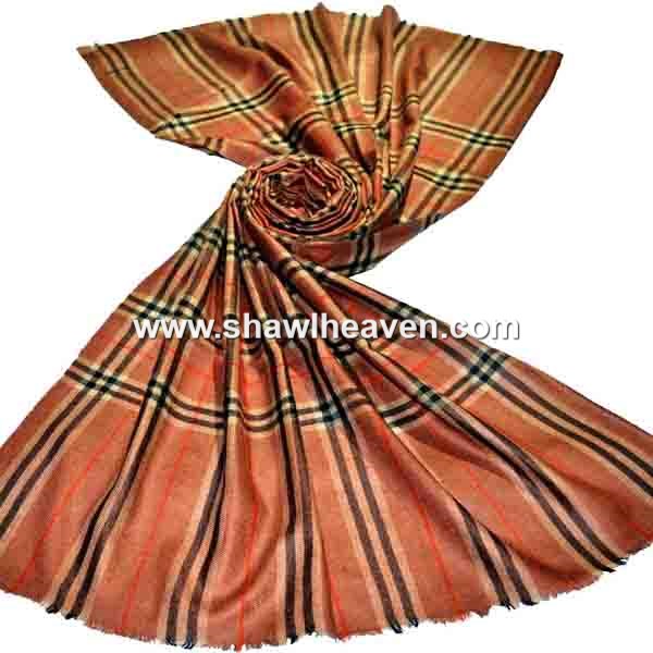 wholesale Tartan scarf in cashmere